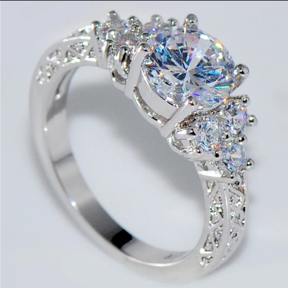 White Gold Diamond Trilogy Ring - Picture 1 of 15
